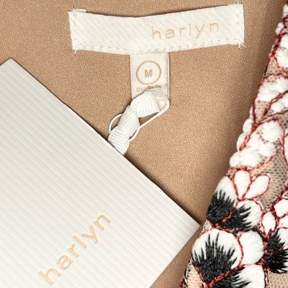 NWT ANTHROPOLOGIE Floral Embroidered Sleeveless Ruched Ruffle Faux Wrap Dress M - Picture 6 of 8